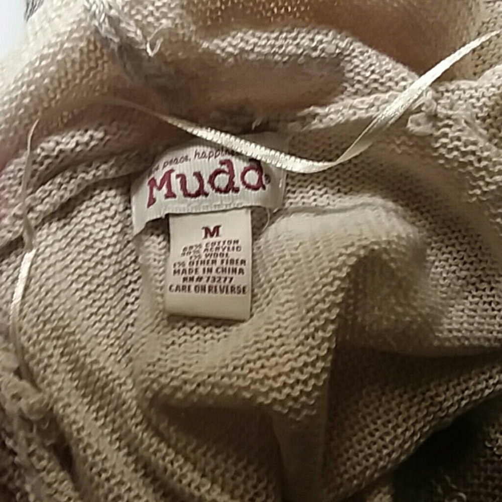 Sweater - Picture 3 of 3